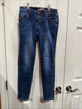 Encore Jeans Slim Skinny Jeans in Dark Blue Wash size 7